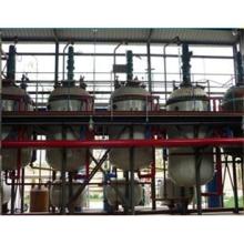 <b>根據(jù)化工工藝技術(shù)參數(shù)的要求，設(shè)計(jì)能滿足生產(chǎn)（要防余量）需要的設(shè)備，這就是化工非標(biāo)設(shè)備設(shè)計(jì)。首先要熟悉化工工藝流程，具備機(jī)械設(shè)計(jì)知識(shí)，熟練的電腦操作技能及豐富的實(shí)際</b>